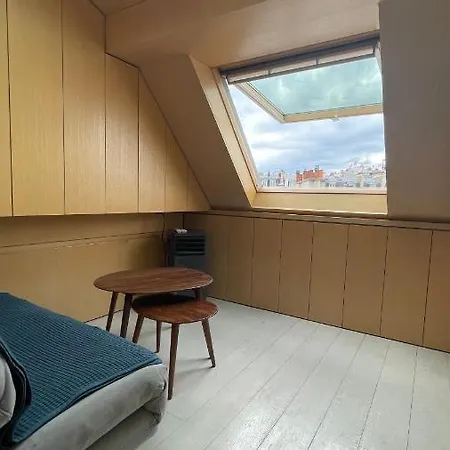 Cocoon Eiffel *